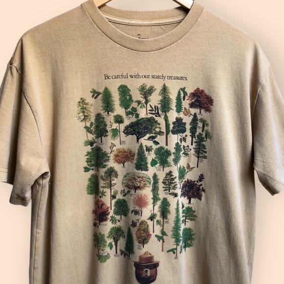 Desert Dreamer Trees Nature Smoky The Bear T-shirt Gold Yellow Women’s Medium - Picture 2 of 9